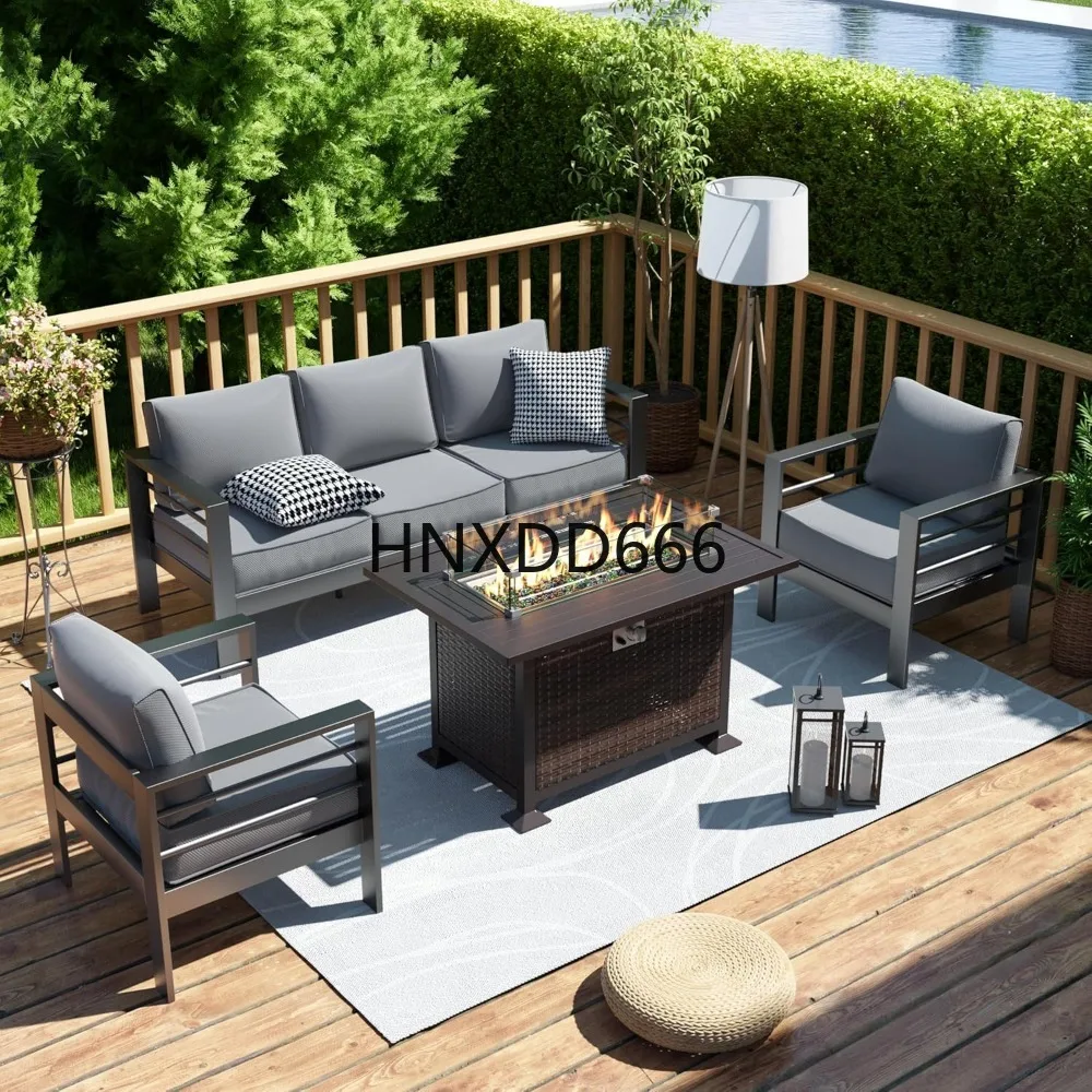 Outdoor Furniture With Fire Pit - Conjunto de Muebles de Patio con