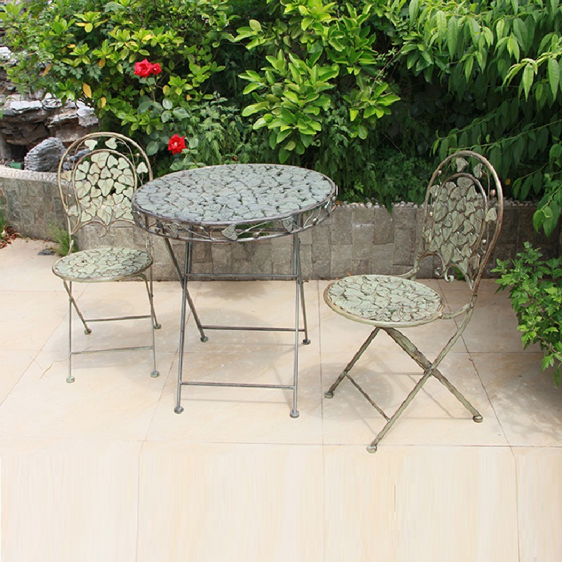Mesa y sillas de hierro retro  - Outdoor Furniture Europe reseña y precio