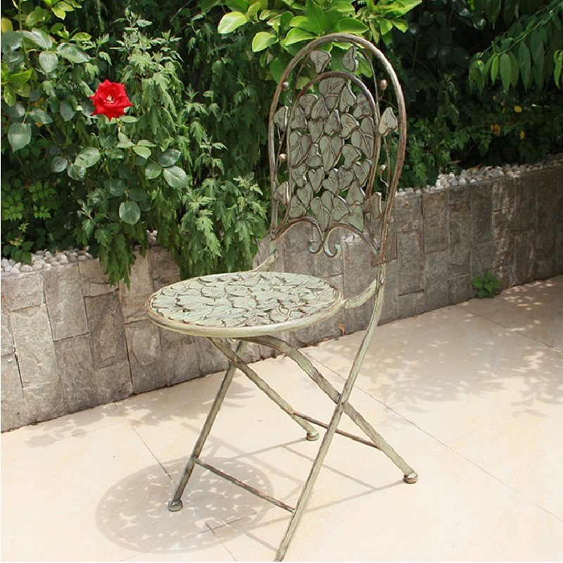 Mesa y sillas de hierro retro  - Outdoor Furniture Europe reseña y precio