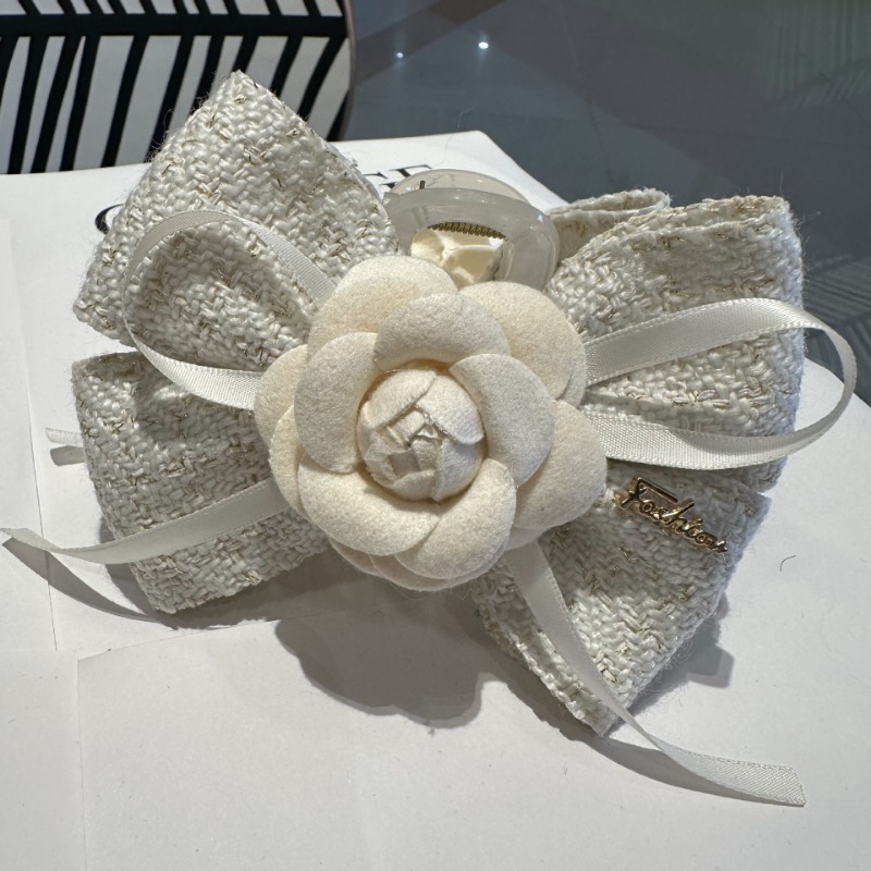 Nueva moda Camelia flor pinza  - Outdoor Furniture Decor reseña y precio